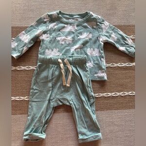 Old Navy Teal Polar Bear Outfit